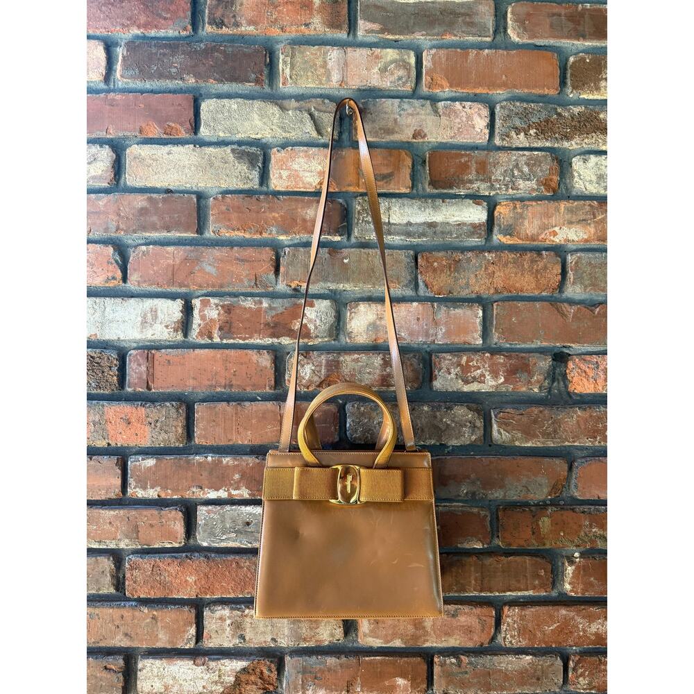 Salvatore Ferragamo Vara Ribbon 2-Way Handbag in camel